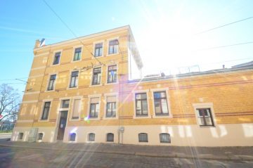 4-Zimmerwohnung im ruhigen Hofgebäude mit Terrasse und Garten !, 04229 Leipzig, Erdgeschosswohnung