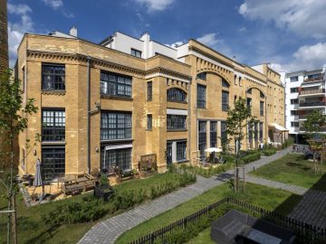 Traumhafte 4-Zimmer-Wohnung mit Terrasse in der ehemaligen Eisfabrik !, 04318 Leipzig, Maisonettewohnung
