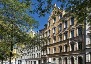 Denkmalgeschütztes Objekt mit Fußbodenheizung, Balkon, Parkett und Aufzug !, 09130 Chemnitz, Mehrfamilienhaus
