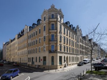 Denkmalgeschütztes Objekt mit Fußbodenheizung, Balkon und Parkett !, 09130 Chemnitz, Wohnung