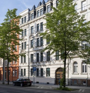 Sanierter Altbau mit Balkon und Gartenanteil im beliebten Leipziger Süden !, 04277 Leipzig, Erdgeschosswohnung