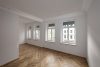 Hochwertig sanierte Altbauwohnung mit Balkon und Parkettfußboden ! - G-SCHUMANN-STR 254_ WR_0014