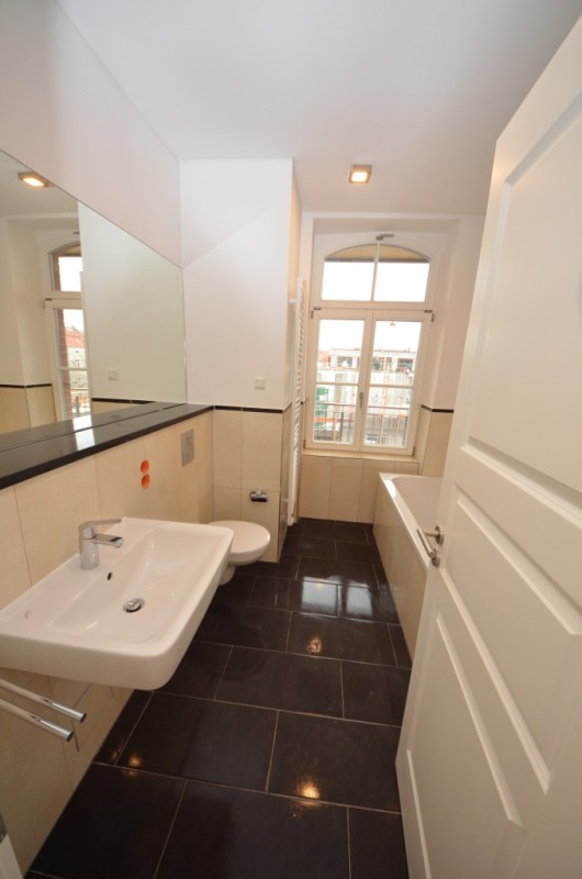 Traumhafte Wohnung in der ehemaligen Kunstdruckanstalt Dr. Trenkler – Co ! - Photo 1