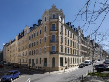 Sanierte 4-Zimmerwohnung im denkmalgeschützten Objekt mit Fußbodenheizung und Parkett !, 09130 Chemnitz, Wohnung