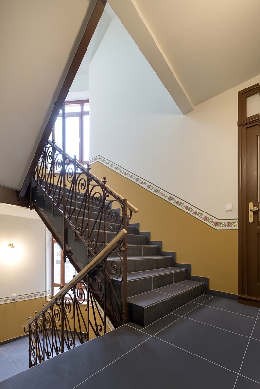 Sanierte 3-Zimmerwohnung mit Fußbodenheizung, Parkett, Balkon und Aufzug! - Photo 4