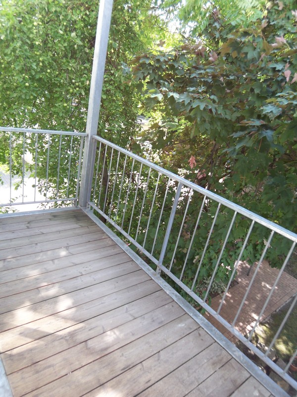 Wohnen in der beliebten Südvorstadt! 3-Zimmerwohnung mit Balkon in ruhiger Seitenstraße! - Photo 3