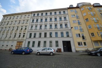 Wohnen in der beliebten Südvorstadt! 3-Zimmerwohnung mit Balkon in ruhiger Seitenstraße!, 04107 Leipzig, Erdgeschosswohnung