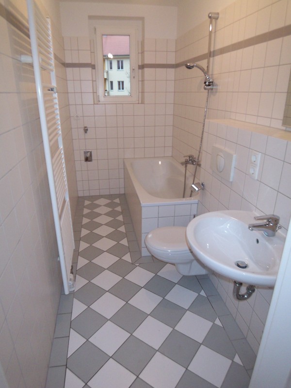 Süd-Gohlis – sanierte Altbauwohnung mit großem grünen Innenhof ! - Foto 1