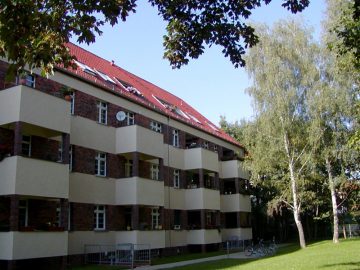 Gemütliche Dachgeschosswohnung mit Loggia in Leipzig-Lößnig !, 04279 Leipzig, Dachgeschosswohnung