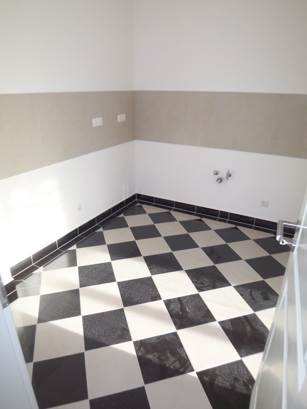 Wunderschöne 2-Zimmer-Wohnung im sanierten Fabrikgebäude mit Balkon ! - Photo 4