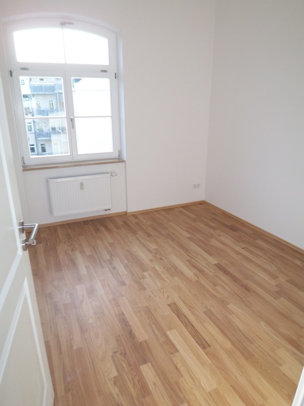 Wunderschöne 2-Zimmer-Wohnung im sanierten Fabrikgebäude mit Balkon ! - Photo 5