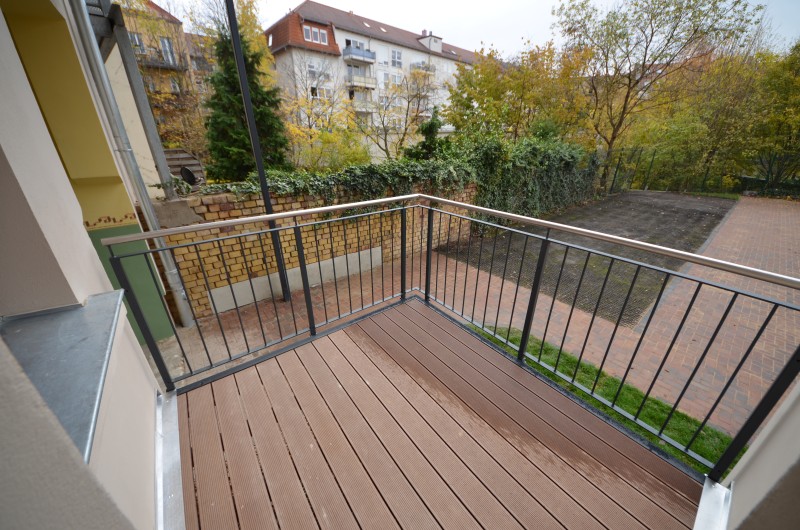 Sanierte 2-Zimmer-Wohnung mit Balkon und Parkettboden in Lindenau ! - Foto 1