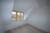 Wunderschöner Neubau im Süden! Dachgeschoss-3-Zimmerwohnung mit Loggia ! - DSC_0051