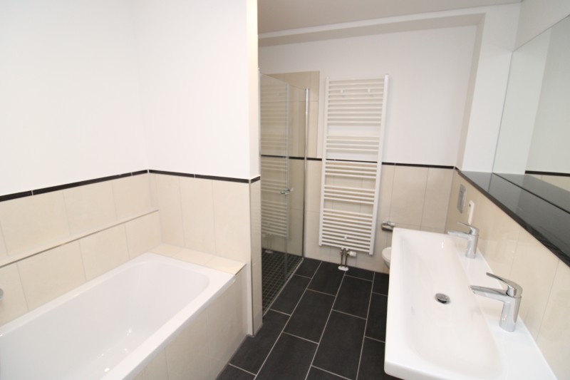 ERSTBEZUG : Exklusiver Neubau in Gohlis-Mitte! 4-Zimmerwohnung mit Loggia ! - Photo 4
