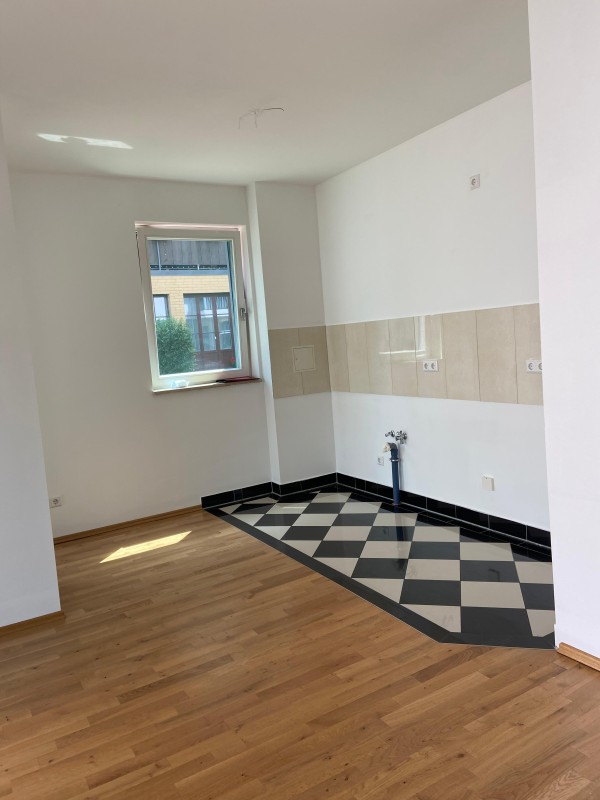 Neubauwohnung mit Terrasse und Gartenanteil im Areal der ehemaligen Kunstdruckanstalt ! - Photo 2