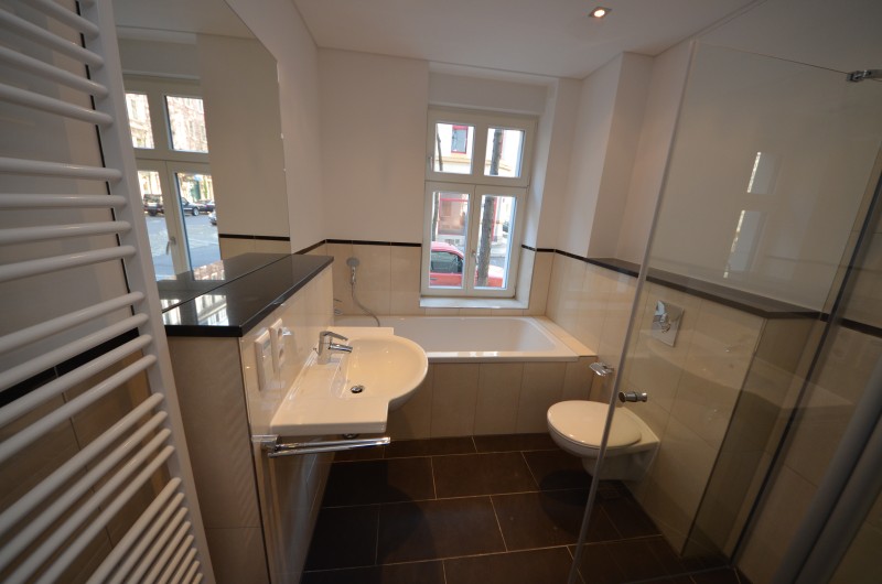 Hochwertig sanierte 2-Zimmerwohnung mit Loggia Nähe Zentrum! - Foto 2