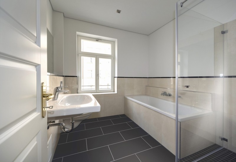 Helle 3-Zimmer-Wohnung im sanierten Altbau mit Loggia, Fußbodenheizung und Parkett! - Foto 2