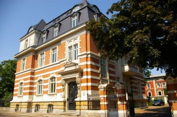 Wunderschönes Altbaujuwel direkt am Clara-Zetkin-Park im Zentrum West !, 04109 Leipzig, Dachgeschosswohnung