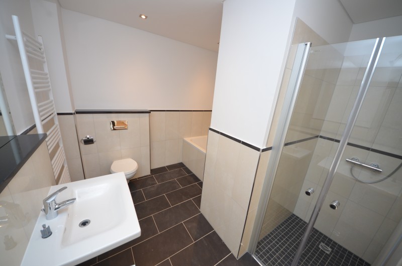 Moderne 4-Zimmerwohnung im Lutherviertel mit Balkon, Fußbodenheizung und Parkettboden! - Foto 2