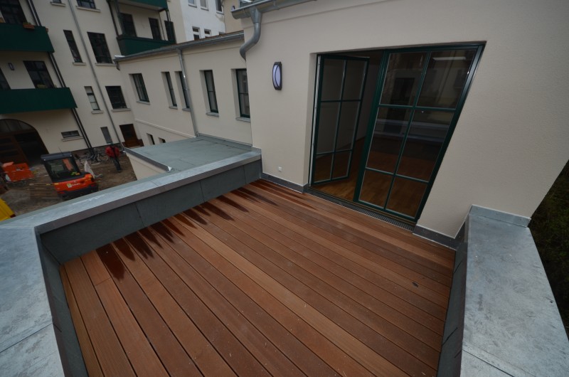 Wohnen im ruhigen Hofgebäude mit Terrasse im beliebten Leipziger Süden ! - Foto 3