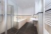 Hochwertig sanierte 3-Zimmer-Wohnung im denkmalgeschützten Altbau Nähe Stünzer Park ! - EISENBAHN 152_BAD_015