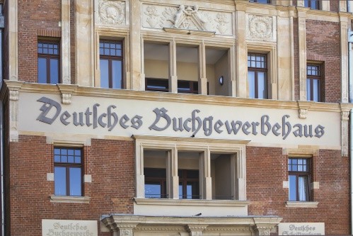 Modern historisch Wohnen im ehemaligen Deutschen Buchgewerbehaus! - Photo 5