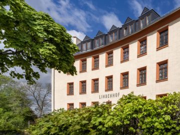 Moderne 4-Zimmerwohnung im Lutherviertel mit Balkon, Fußbodenheizung und Parkettboden!, 09126 Chemnitz, Wohnung