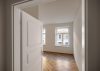 Denkmalgeschütztes Objekt mit Fußbodenheizung, Parkett, Gartenanteil und Aufzug ! - k-C-UHLANDSTR18_ 0013