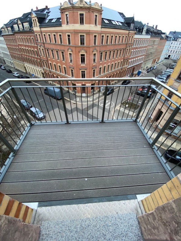 Hochwertig sanierte 3-Zimmerwohnung mit Fußbodenheizung, Parkett, Balkon und Aufzug! - Foto 5