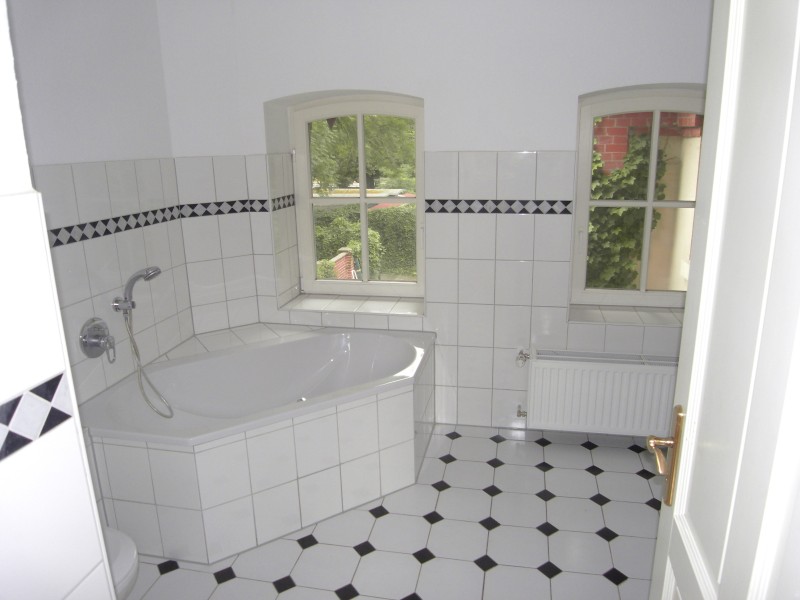 Stadthaus-Idylle im Bachviertel: Wunderschöne Doppelhaushälfte im grünen Herzen Leipzigs - Photo 3