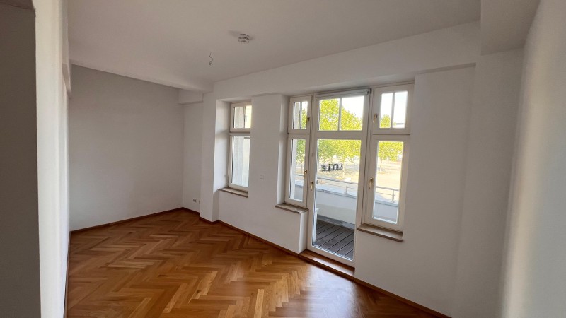 Hochwertig sanierte 3-Zimmerwohnung mit Balkon ! - Foto 1