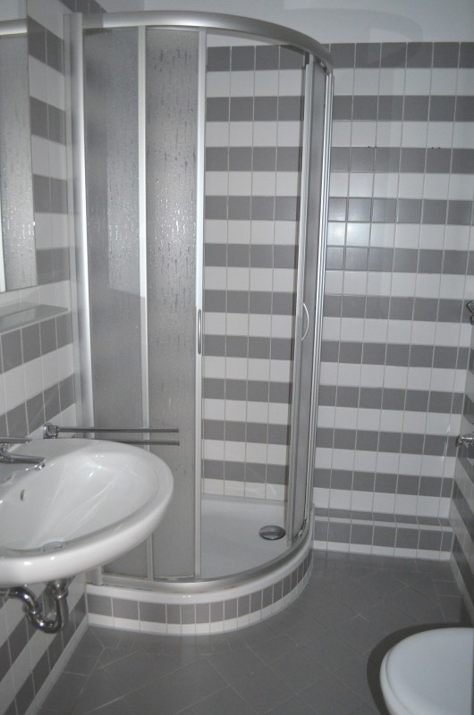 Kleine ruhig gelegene 2-Zimmerwohnung mit Balkon ! - Foto 1