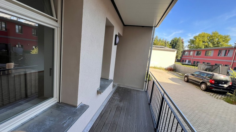 Hochwertig sanierter Altbau mit Parkett und Fußbodenheizung ! - Photo 1