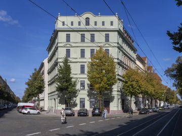 Denkmalgeschützte Altbauwohnung mit Wintergarten!, 04347 Leipzig, Wohnung
