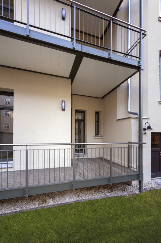 Traumhafte Wohnung mit Garten, Balkon und Fußbodenheizung! - Photo 3