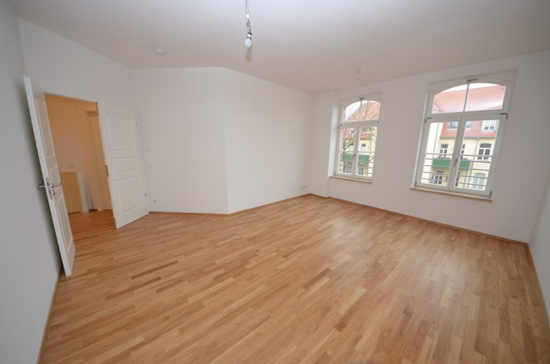 Traumhafte Wohnung in der ehemaligen Kunstdruckanstalt Dr. Trenkler – Co - Foto 3