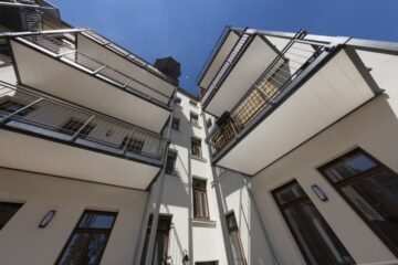Sanierter denkmalgeschützter Altbau mit BALKON/PARKETT/FuboHeizung !, 09113 Chemnitz, Wohnung